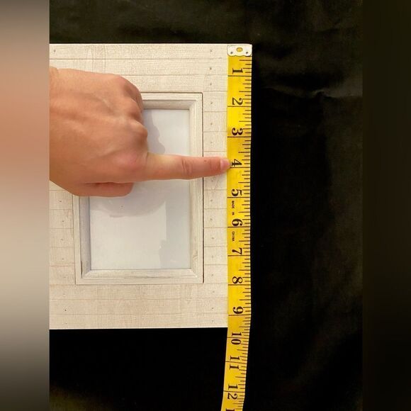 Beachy vibe picture frame. Hold 4x6 photo. Off-white. - Picture 6 of 8